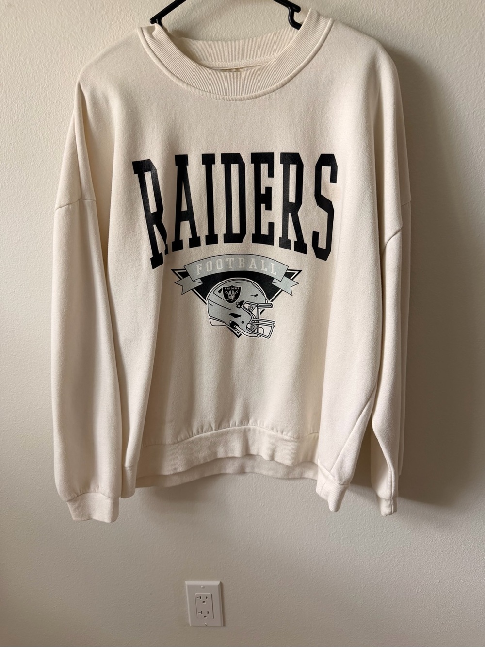 Raiders Cream Crewneck Sweatshirt